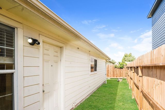 8424 Cannon Street, Houston, TX 77051