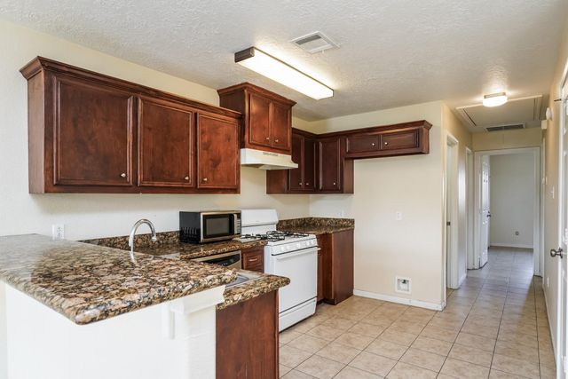 8424 Cannon Street, Houston, TX 77051