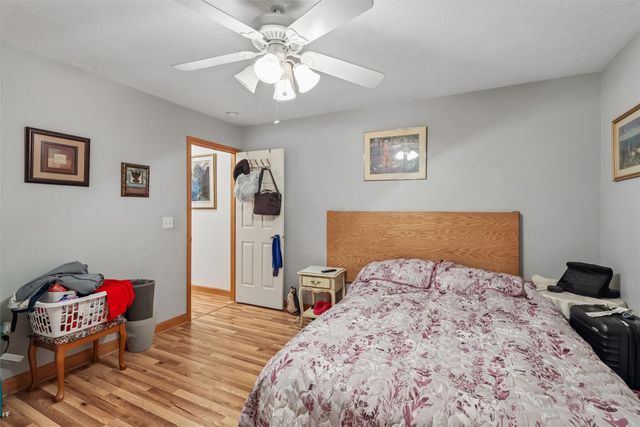5704 NW 93rd Street, Johnston, IA 50131