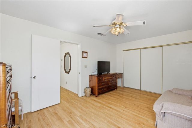 2333 Dexter Cabin Road, Las Vegas, NV 89128