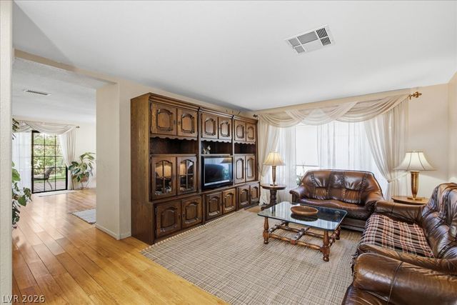 2333 Dexter Cabin Road, Las Vegas, NV 89128