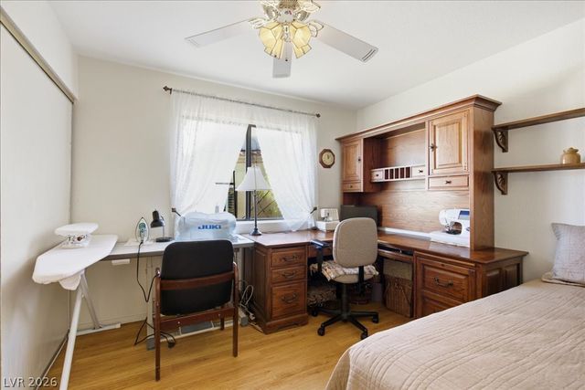 2333 Dexter Cabin Road, Las Vegas, NV 89128