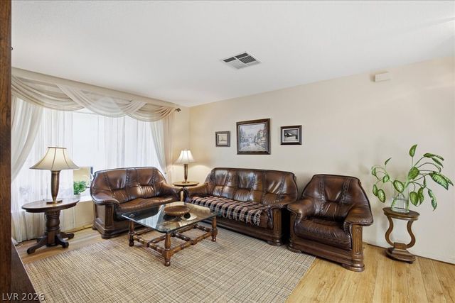 2333 Dexter Cabin Road, Las Vegas, NV 89128