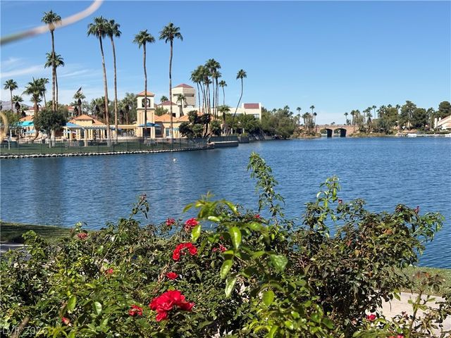 2333 Dexter Cabin Road, Las Vegas, NV 89128
