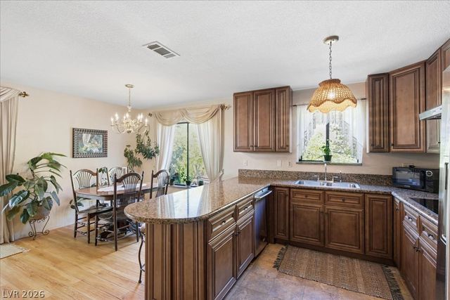 2333 Dexter Cabin Road, Las Vegas, NV 89128