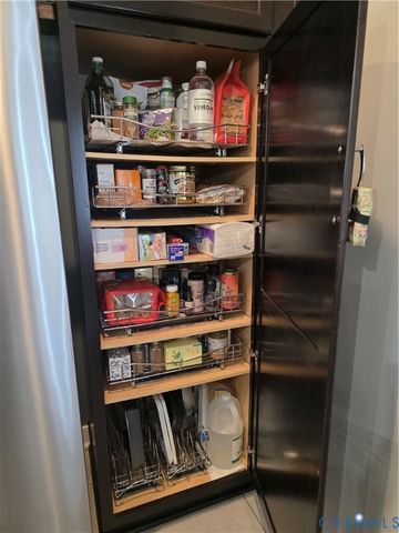 7337 Pebble Lake Dr, Mechanicsville, VA 23111