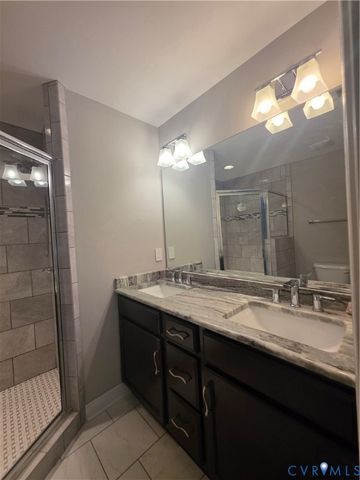 7337 Pebble Lake Dr, Mechanicsville, VA 23111