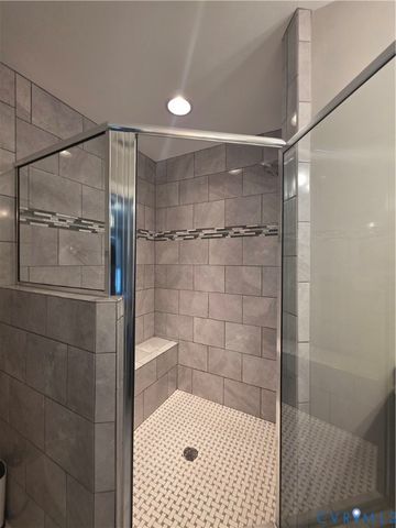 7337 Pebble Lake Dr, Mechanicsville, VA 23111