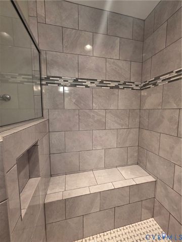 7337 Pebble Lake Dr, Mechanicsville, VA 23111