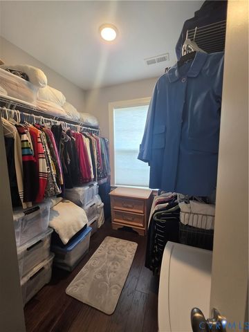 7337 Pebble Lake Dr, Mechanicsville, VA 23111