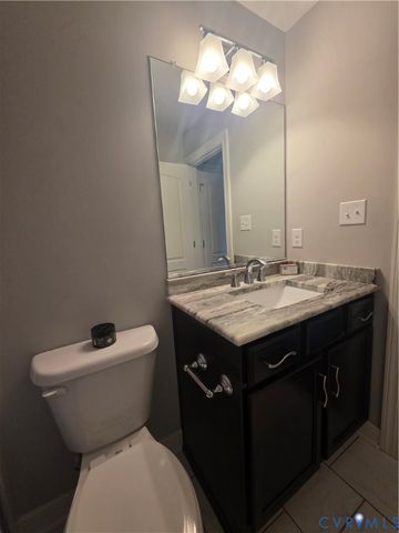 7337 Pebble Lake Dr, Mechanicsville, VA 23111