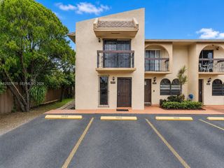 1052 W 79th Street 11, Hialeah, FL 33014