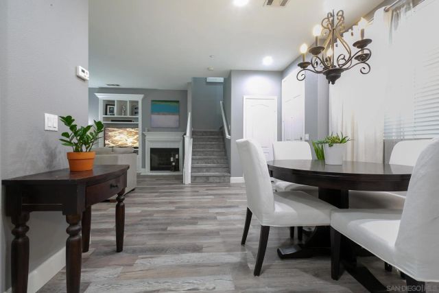 10547 Hollingsworth Way, San Diego, CA 92127