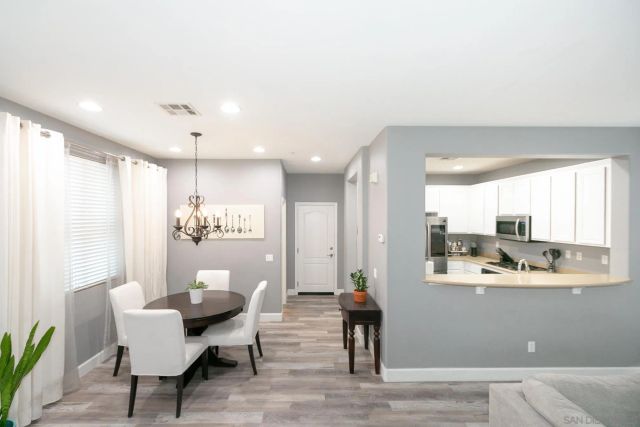10547 Hollingsworth Way, San Diego, CA 92127