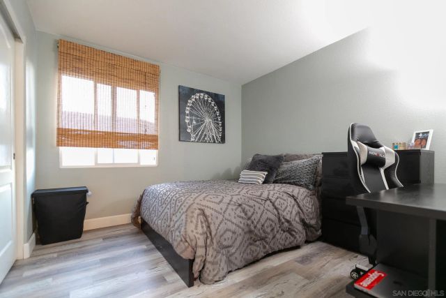 10547 Hollingsworth Way, San Diego, CA 92127