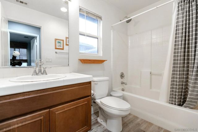 10547 Hollingsworth Way, San Diego, CA 92127
