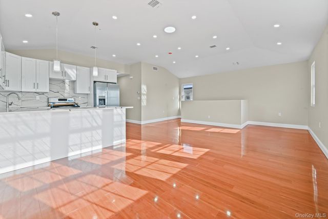 178-42 146th Terrace, Springfield Gardens, NY 11434