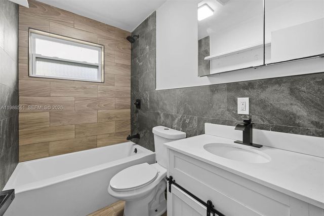 1443 NW 34th St 1443, Miami, FL 33142