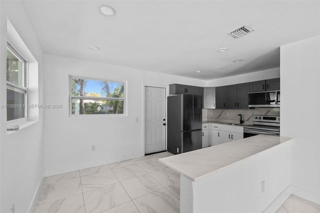 1443 NW 34th St 1443, Miami, FL 33142