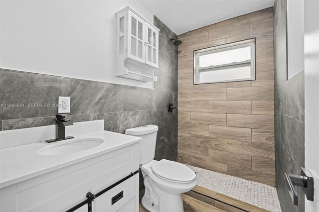 1443 NW 34th St 1443, Miami, FL 33142