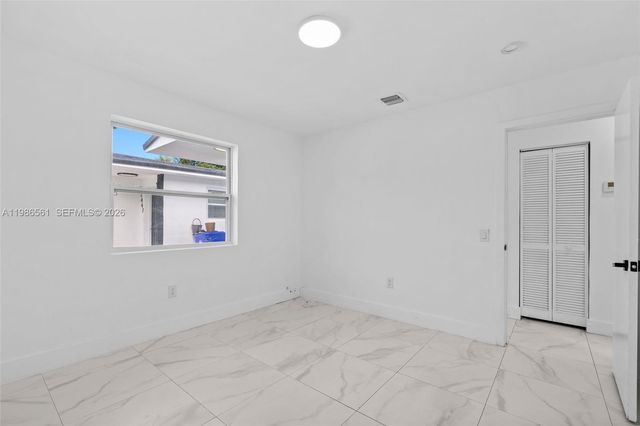 1443 NW 34th St 1443, Miami, FL 33142