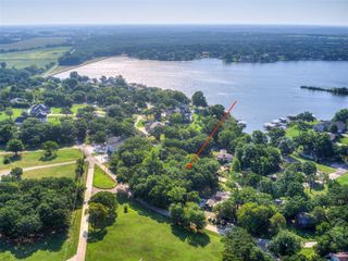 49 W Shore Drive, Arcadia, OK 73007