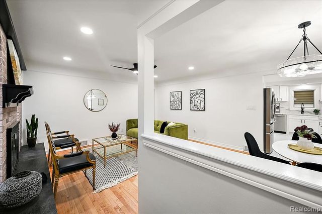 31229 Share Street, Saint Clair Shores, MI 48082