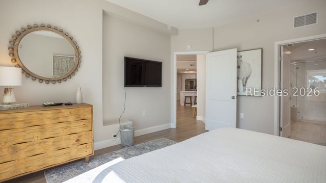 47 Ocean Ln Apt 5102, Hilton Head Island, SC 29928