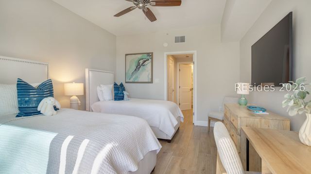 47 Ocean Ln Apt 5102, Hilton Head Island, SC 29928