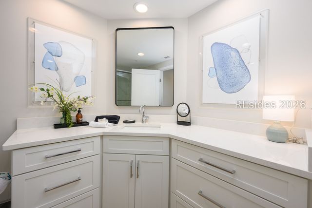 47 Ocean Ln Apt 5102, Hilton Head Island, SC 29928