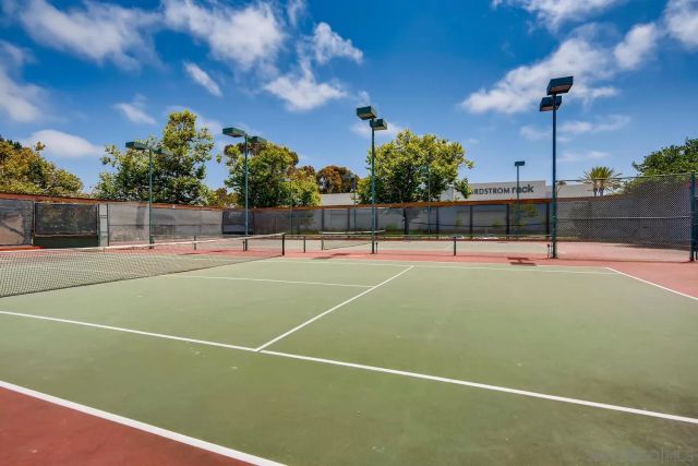 8860 Villa La Jolla Dr 112, La Jolla, CA 92037