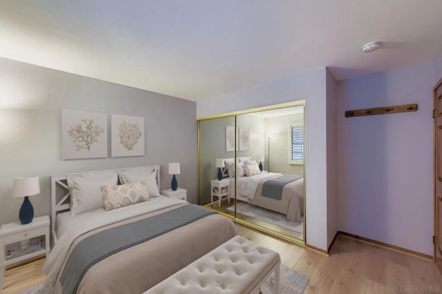 8860 Villa La Jolla Dr 112, La Jolla, CA 92037