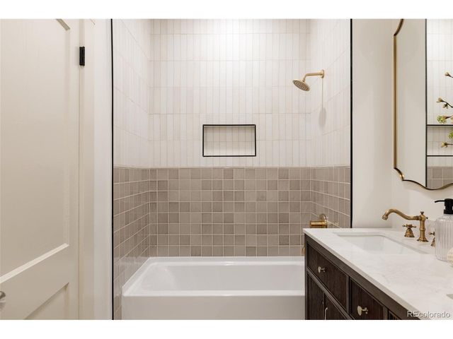 2305 W 32nd Ave, Denver, CO 80211
