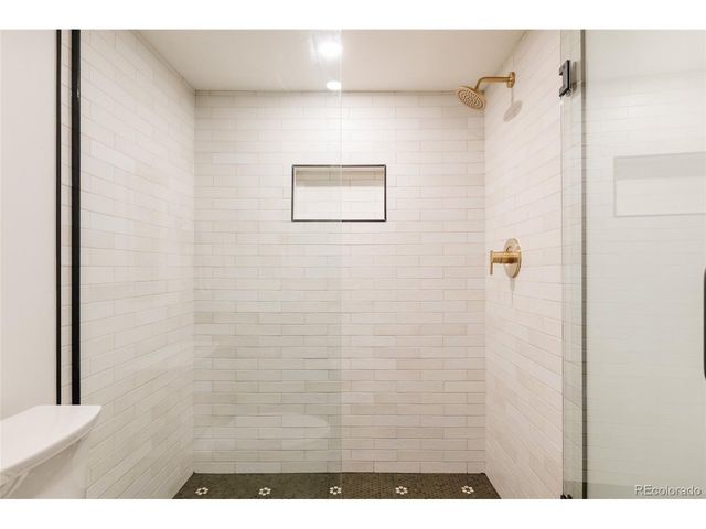 2305 W 32nd Ave, Denver, CO 80211