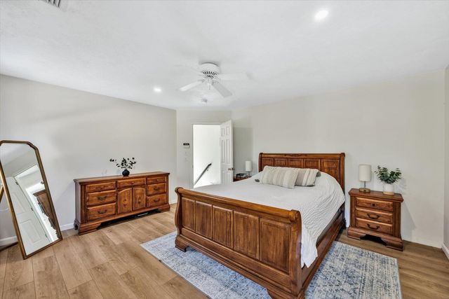 348 Wakeby Road, Marstons Mills, MA 02648