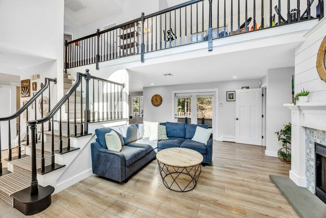 348 Wakeby Road, Marstons Mills, MA 02648