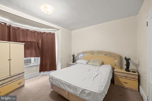 221 W OLEY ST, Reading, PA 19601