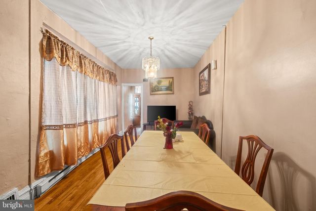 221 W OLEY ST, Reading, PA 19601