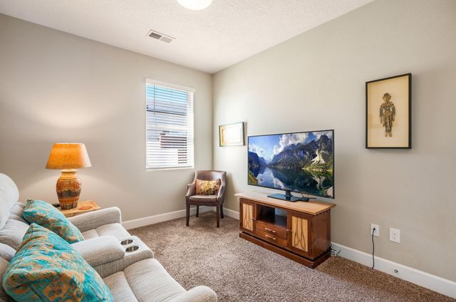 1914 Castle Peak Loop NE, Rio Rancho, NM 87144