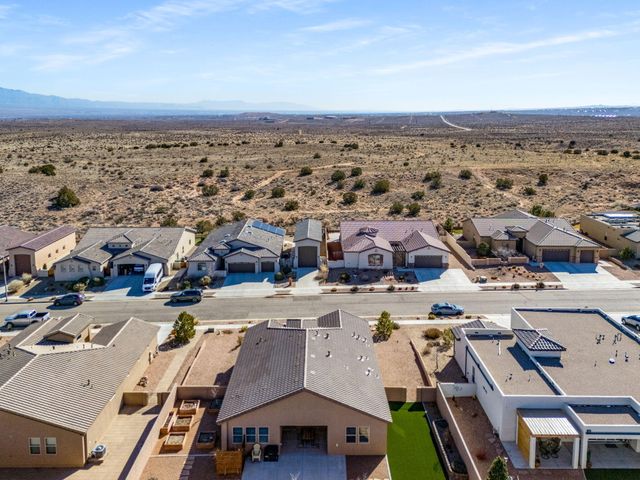 1914 Castle Peak Loop NE, Rio Rancho, NM 87144