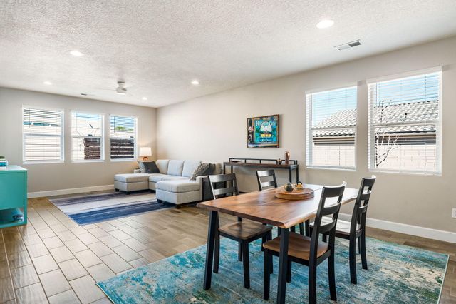 1914 Castle Peak Loop NE, Rio Rancho, NM 87144