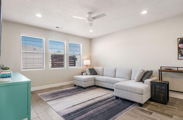 1914 Castle Peak Loop NE, Rio Rancho, NM 87144