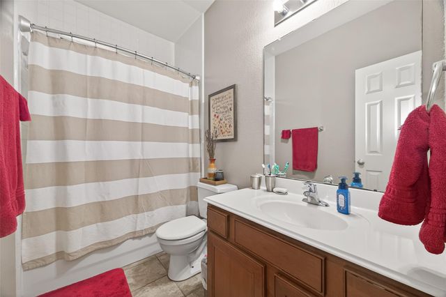 9110 Cavalier Lane, Rosenberg, TX 77469