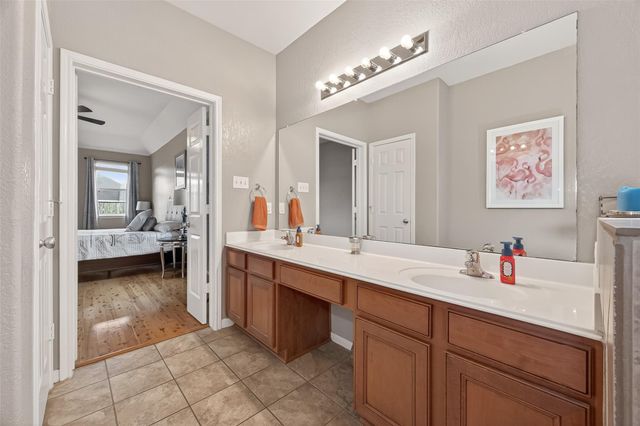 9110 Cavalier Lane, Rosenberg, TX 77469