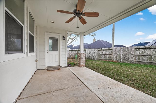 9110 Cavalier Lane, Rosenberg, TX 77469