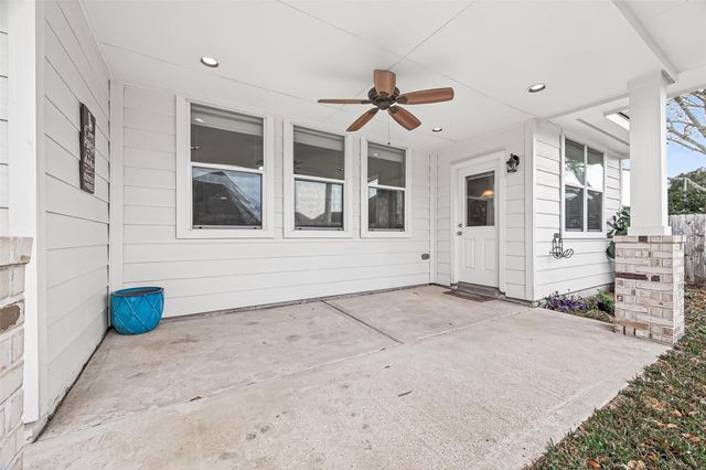 9110 Cavalier Lane, Rosenberg, TX 77469