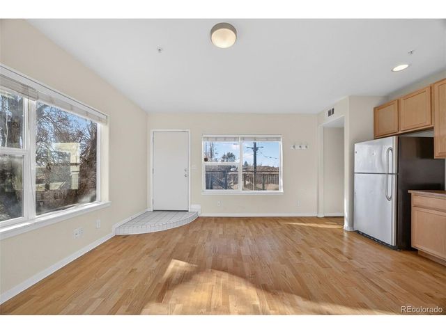 2389 S High St 4, Denver, CO 80210