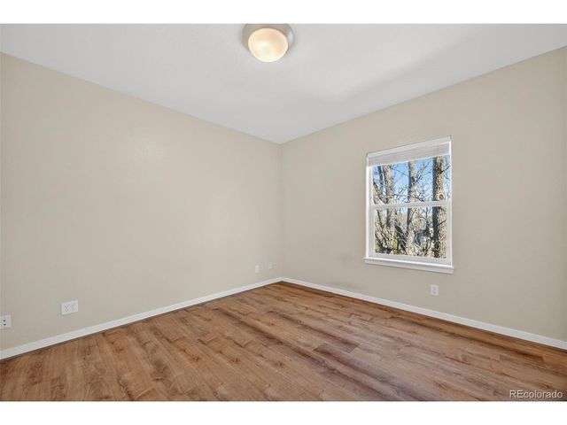 2389 S High St 4, Denver, CO 80210