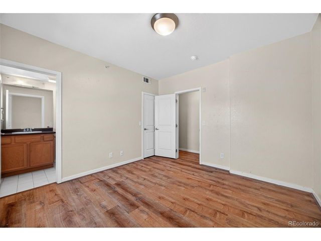 2389 S High St 4, Denver, CO 80210