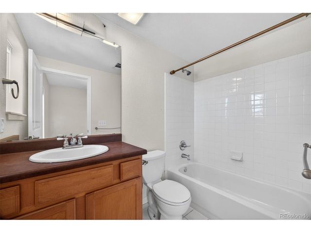 2389 S High St 4, Denver, CO 80210